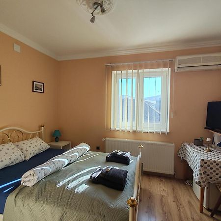 Sun And River Apartments Голубац Экстерьер фото